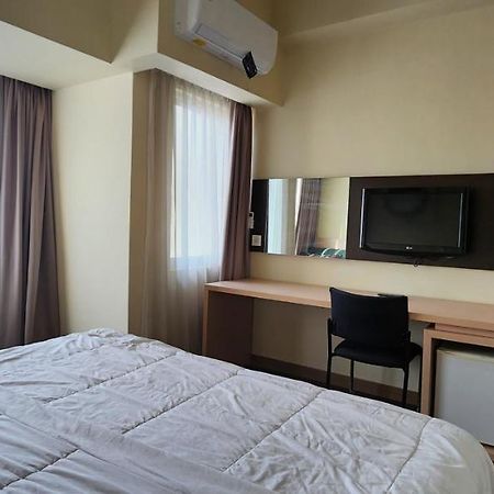 Apartemen Solo Paragon By Cariapartemen-Id Bonorejo Buitenkant foto