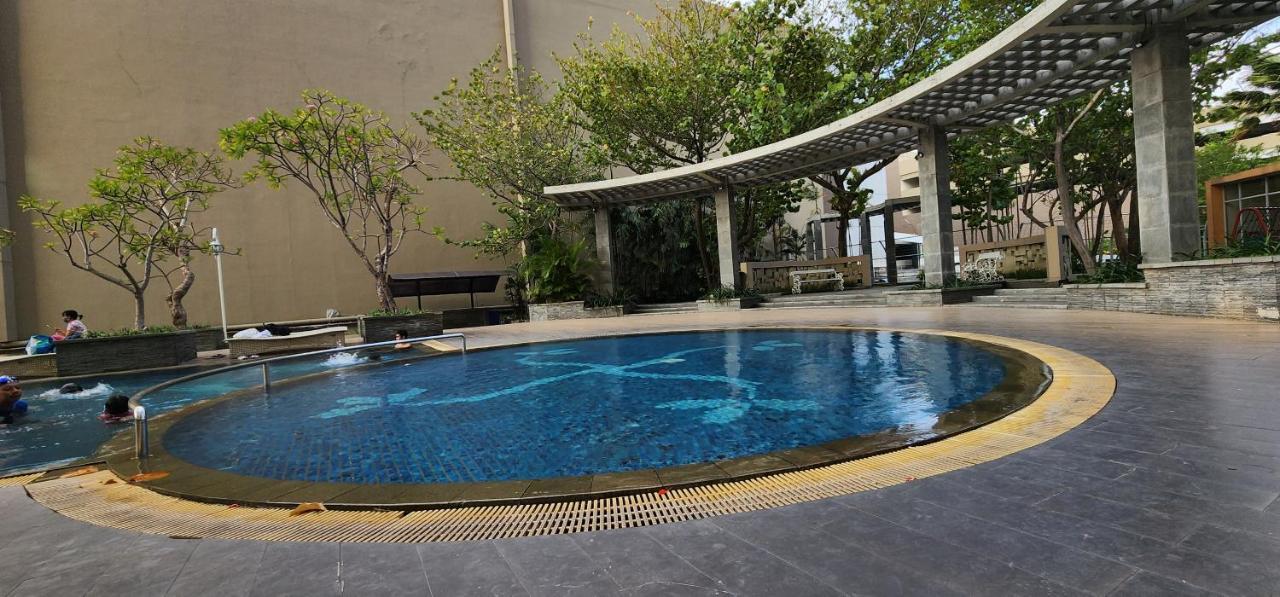 Apartemen Solo Paragon By Cariapartemen-Id Bonorejo Buitenkant foto